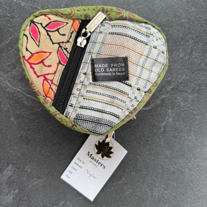 f8ffaa76-58ea-40fd-a3de-97a7b246994f