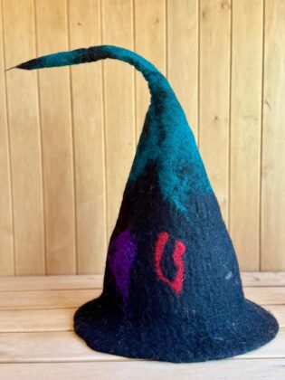 Pirties kepurė Burtininko